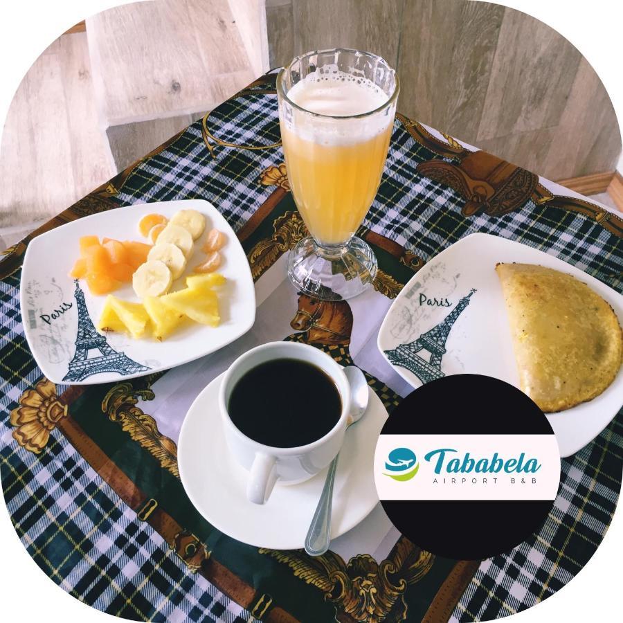 Tababela Airport B&B Exterior foto